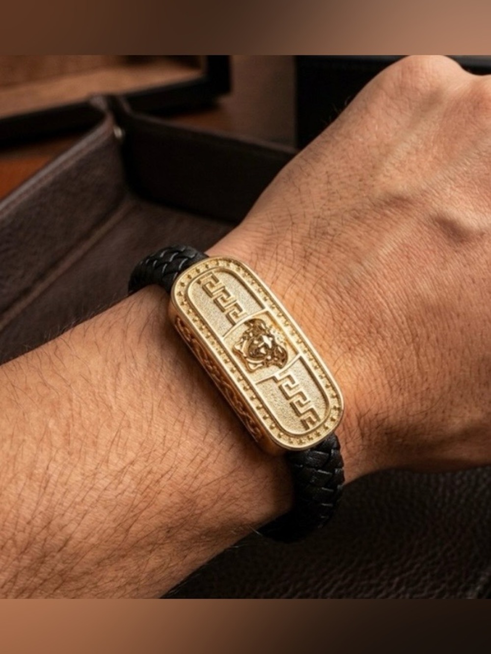 Medusa Leather Men’s Bracelet